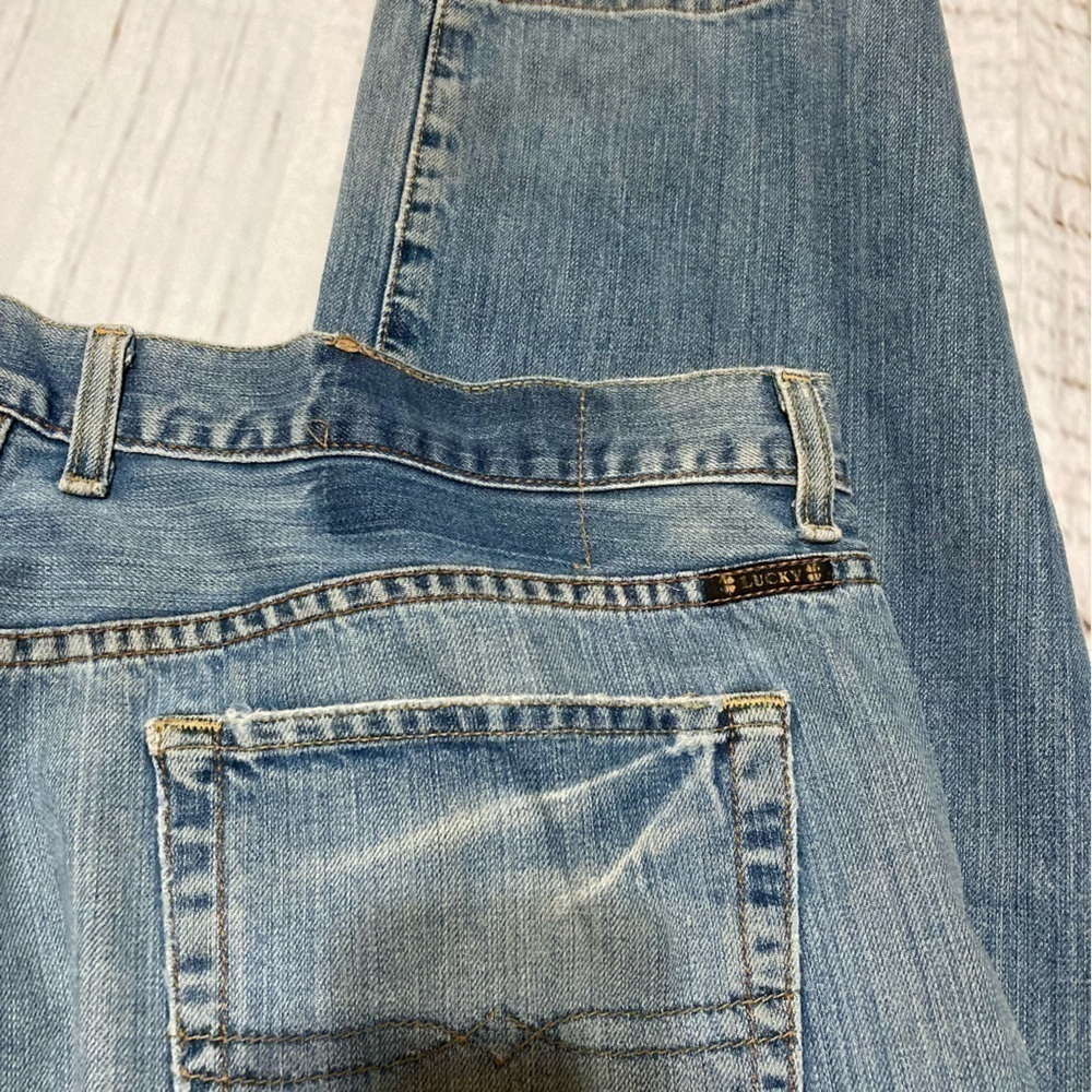Lucky Brand Dungarees By Gene Montesano  40x32 Trucker Straight Leg Zipper Fly - Picture 5 of 12